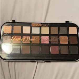 24 Color Neutral Pallet